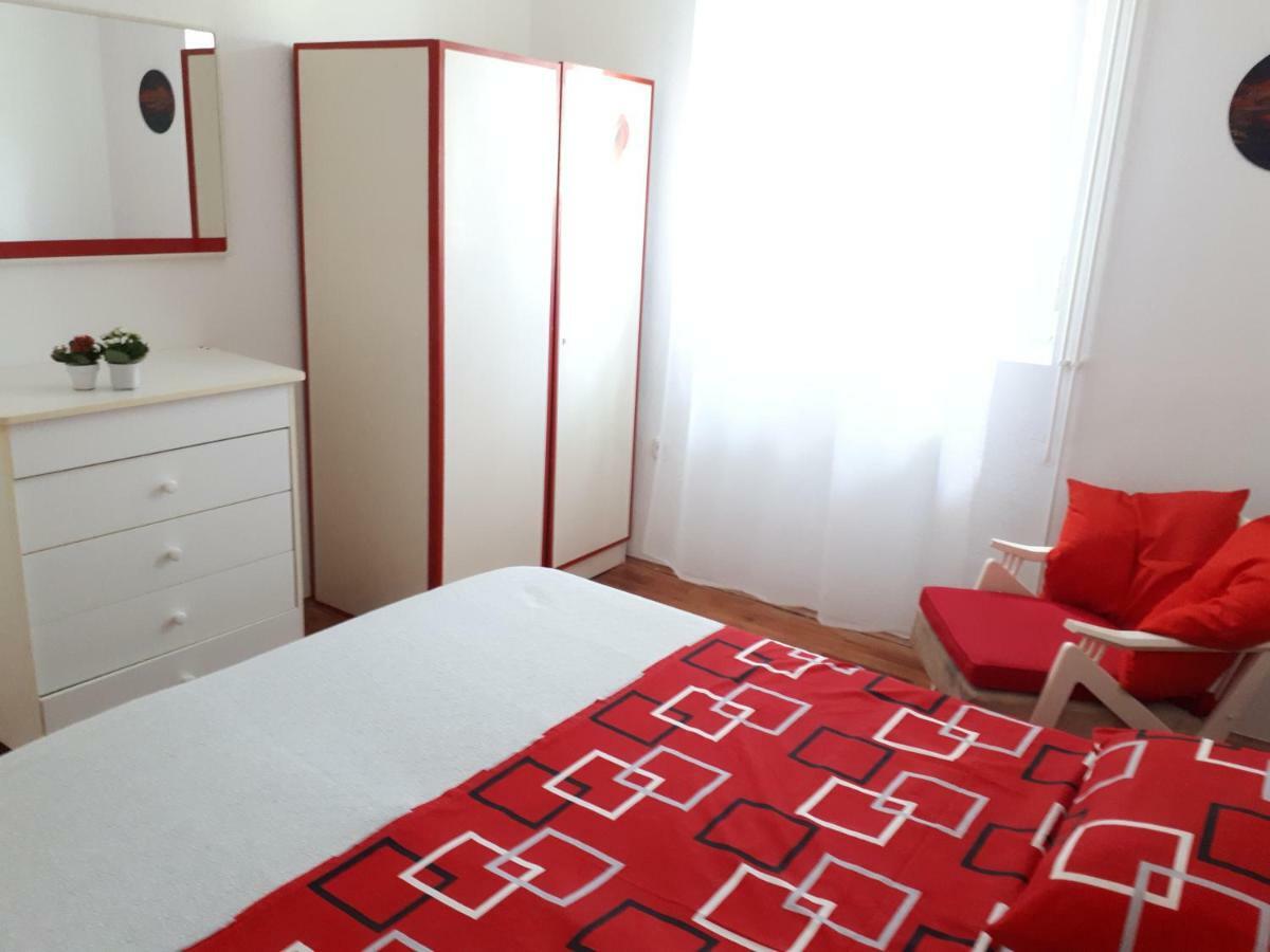 Apartmani Matas Petrcane Exterior foto